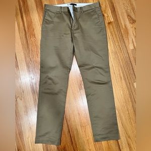 Banana Republic Rapid Movement Chino slim fit 33x32